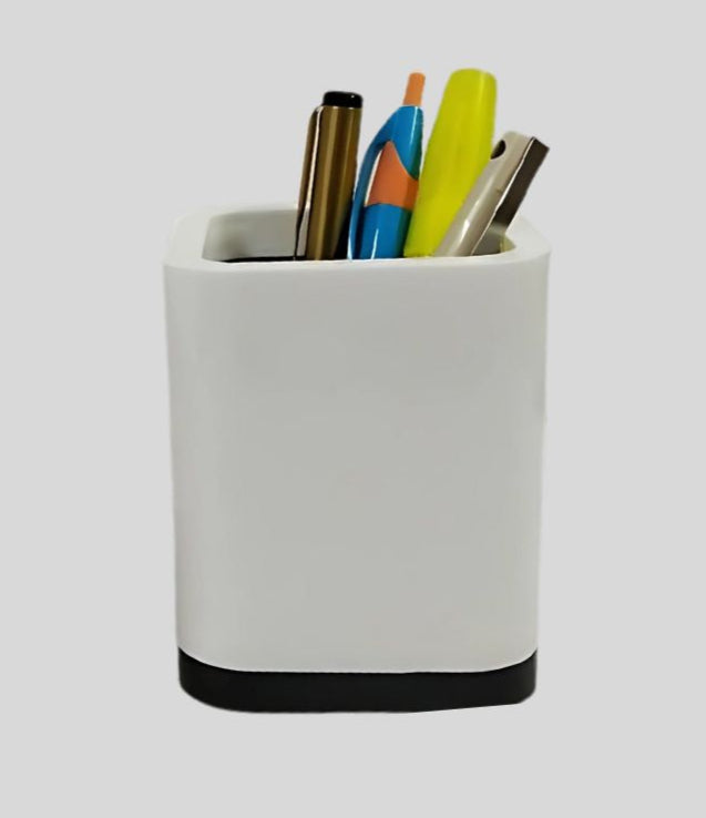 DK –Plastic Pen Stand Square - White & Black 1444