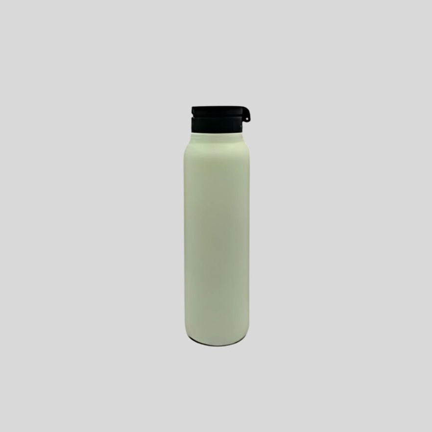 Insulated Bottle with Magnetic Mobile Holder – Innovative 750 ML Customizable Flask 18090