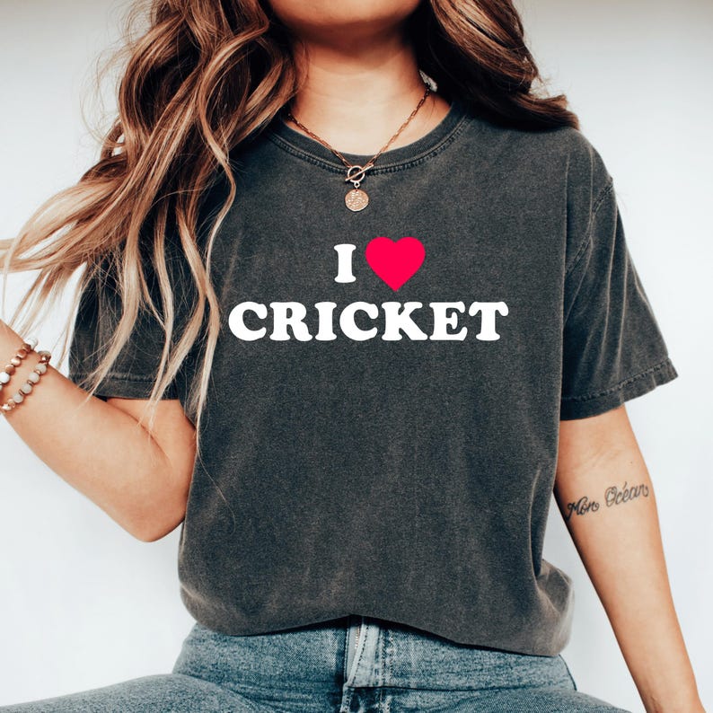 I ❤ Cricket - Cricket Lover T-Shirts