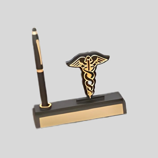 DK – Premium Doctor Pen Stand with Medical Caduceus Emblem – Elegant Desk Accessory & Gift for Doctors