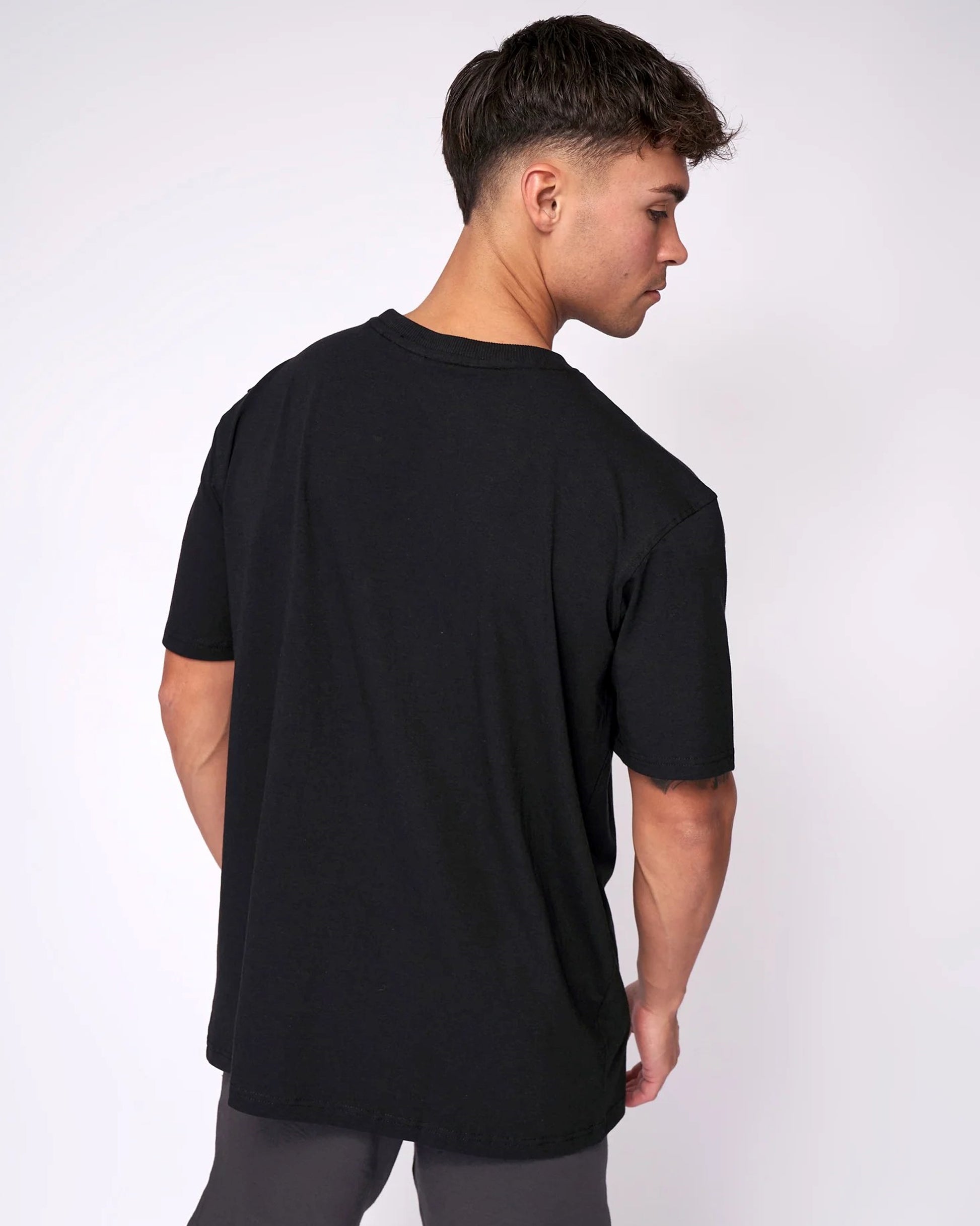 Front_sideBlack_TShirt_Style_Simple_Athletic_Look_for_Everyday_best_Occation