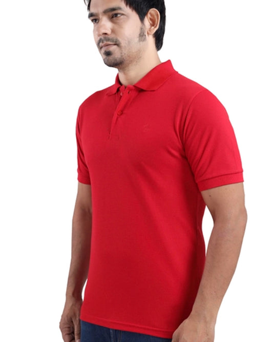  Men in a classic red polo t-shirt featuring a collar and buttons