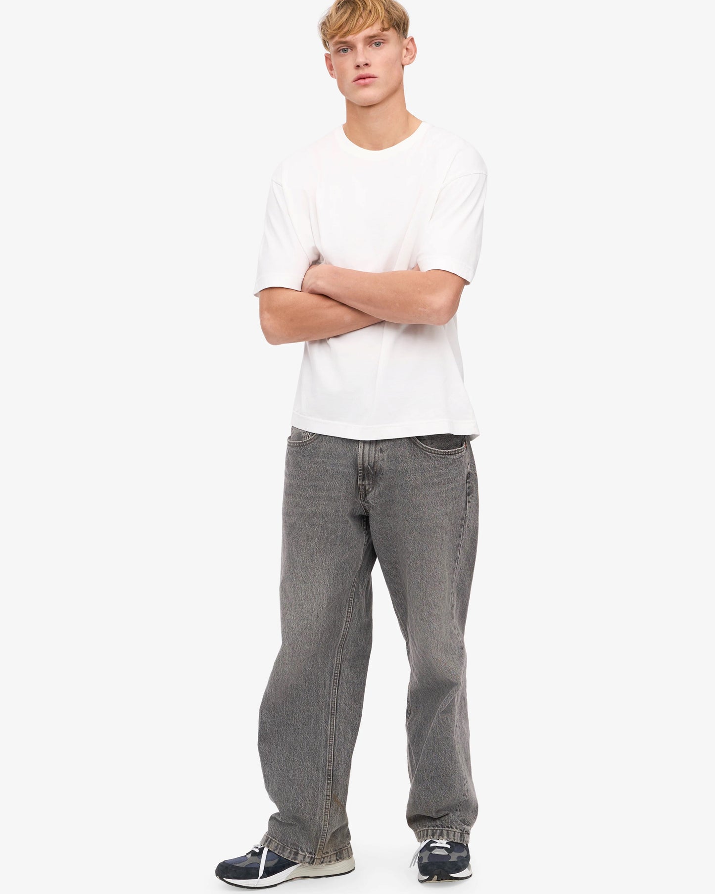 Full Body Front View of White Oversize T-Shirt & Grey Jeans